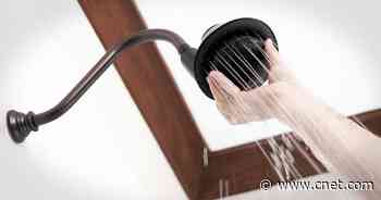 The Kohler Moxie Showerhead uses Alexa to make mornings fun video     - CNET