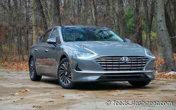 Hyundai Sonata Hybrid Review: The solar roof is really good for one thing