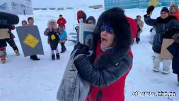 Pond Inlet protesters say mine expansion ignores Nunavut Agreement