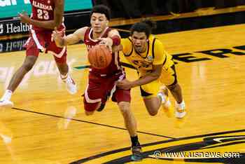 No. 18 Missouri Holds off Frantic Rally, Tops No. 10 Alabama