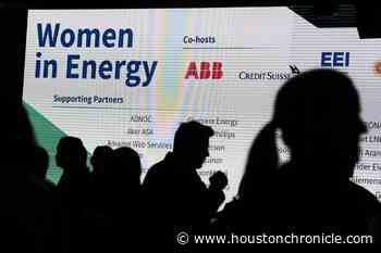 Houston tourism takes another blow as COVID keeps conventions away - Houston Chronicle