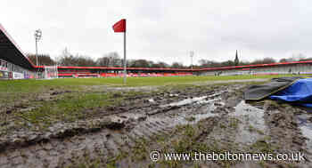 Bolton Wanderers boss Ian Evatt didn't want 'lottery' on sodden Salford pitch - The Bolton News
