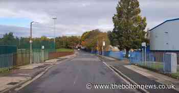 Bolton school's £112k fence bid 'spoils neighbours' oasis' - The Bolton News