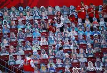 Mask-Clad Fans Stream Into Buccaneers' Home Stadium for Super Bowl Unlike Any Other