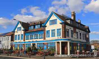 The Castle pub offers food to Southend Hospital during coronavirus pandemic | Echo - Echo