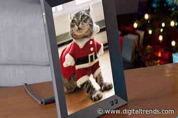 Smart photo frames are a perfect Valentine’s Day gift — and they’re on sale!