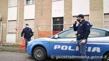 Modena, spacciatore scappa alla vista della Volante: preso - La Gazzetta di Modena
