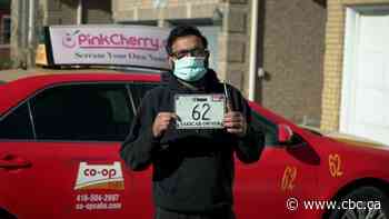 Pandemic, rising costs push a quarter of Toronto's taxi drivers off the road - CBC.ca