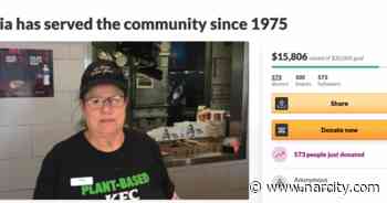 A GoFundMe Has Raised $15K For A Toronto KFC Employee Who Has Reportedly Worked Since 1975 - Narcity Canada