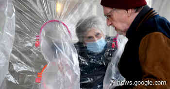 Study Finds People With Dementia Are Twice as Likely to Get Covid - The New York Times