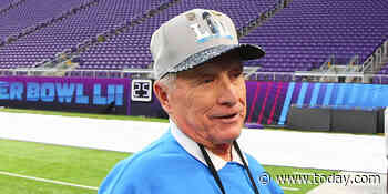 Meet the groundskeeper, 92, who’s worked every single Super Bowl in history