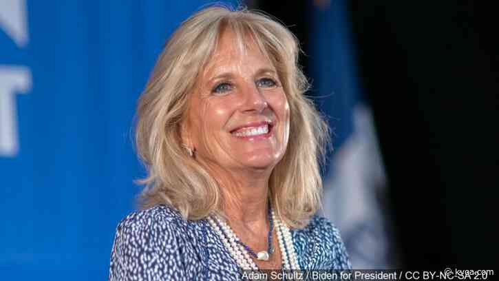 Jill Biden pushes free access to community college, training