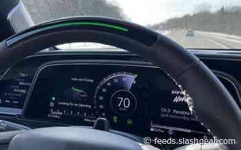 GM Enhanced Super Cruise Review: Hands-free driving adds auto lane-change
