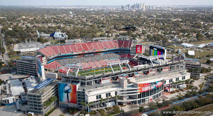 Super Bowl Viewer Ratings Plunge to Lowest Level Since 2006