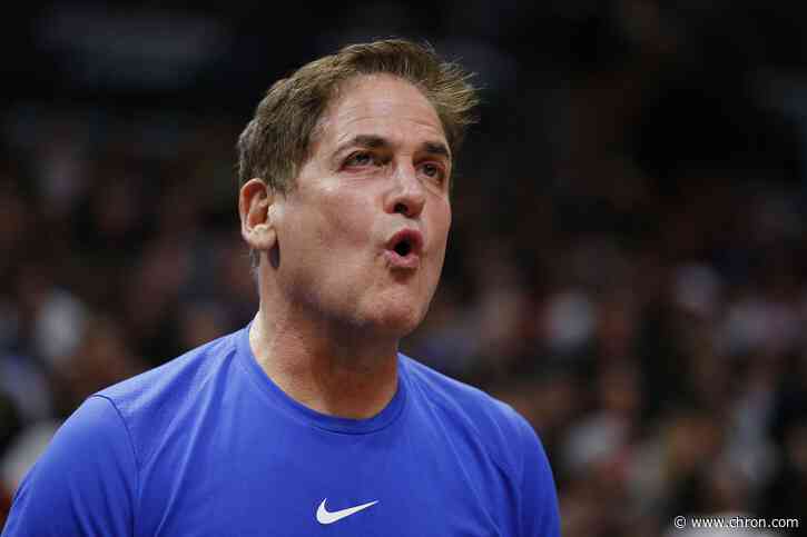 Mavs owner Cuban stops playing national anthem at home games