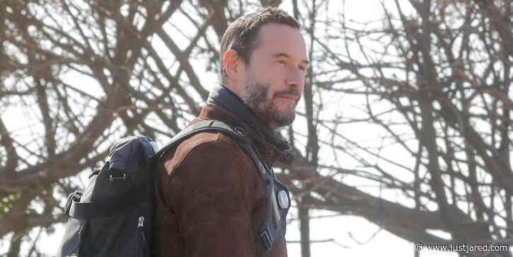 Keanu Reeves Gets Chatty With Fans While Out On A Motorcycle Ride