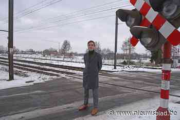 Hier dreigen alle spooroverwegen te sluiten, maar niet iedereen ziet dat zitten: “Ik viel bijna van mijn stoel toen ik dat hoorde”<BR />