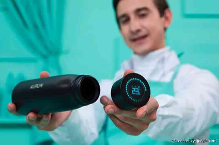 Auron self-cleaning water purifying smart bottle from $64