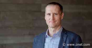 Apple and Tesla expert says Apple is getting into the car business     - CNET