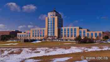 Confusion swirls over drive-thru vote option for hundreds of people self-isolating