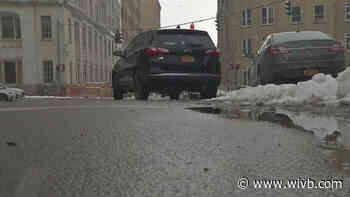 Good Samaritan's vehicle is stolen while giving first aid to Lackawanna crash victim