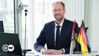 "Serbien wird immer interessanter für Investoren" - DW (Deutsch)