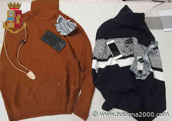 Modena, tentano di superare l'esame di teoria per la patente di guida utilizzando apparecchiature elettroniche: denunciati - Bologna 2000