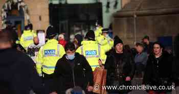 Lockdown exit plan 'hinges on social distancing and mask wearing until autumn'