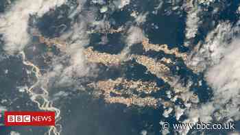 Rare Nasa photos reveal Amazon 'gold rivers'