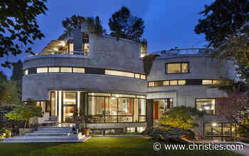 Luxury properties: avant-garde architecture - Christie's