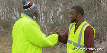 2 sanitation workers save 10-year-old girl who was reported kidnapped