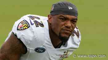 Ravens' Smith, family safe after gunpoint robbery