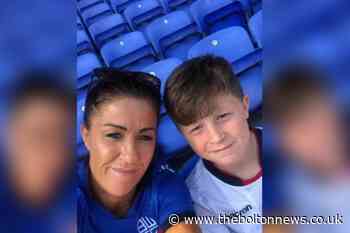 Mum rescues man from canal near Prestolee Road, Stoneclough