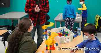 Walz touts Minnesota's approach to getting kids back in school