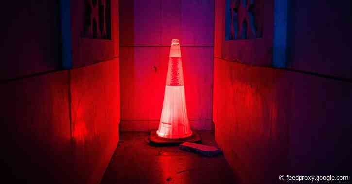 VLC 4 will bring more modern UI; may adopt Plex business model later; literal moonshot