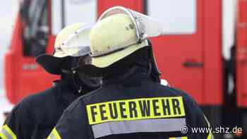 Im Moorstieg: Schenefeld: Feuerwehr bekämpft Schwelbrand in einer Zwischendecke | shz.de - shz.de