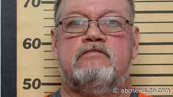 Town's mayor, police chief and other city officials arrested for embezzlement