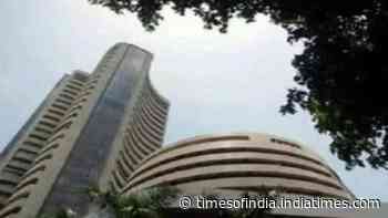 Sensex hits 52,000-mark as markets open at record highs