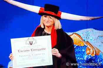 Carnevale di Putignano, Luciana Littizzetto gran cornuta dell'anno - Noi Notizie. - Noi Notizie