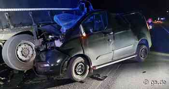 Unfall bei Neunkirchen-Seelscheid - Anhänger löst sich von Lkw - ga.de