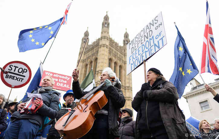 Ian McKellen and Patrick Stewart call for “towering hurdle” of Brexit visa problems for artists to be solved