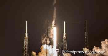 SpaceX loses Falcon 9 rocket on landing in first of 2 Starlink missions     - CNET
