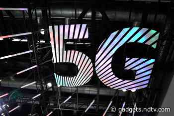 5G Phones May Interfere With Aircraft Altitude Instruments, French Regulator Says