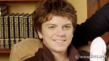 Derek Venturi on 'Life With Derek' 'Memba Him?!