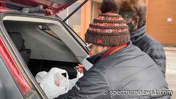 Everyday Hero: Cleveland Entrepreneur With Big Heart Gives Back - Spectrum News 1