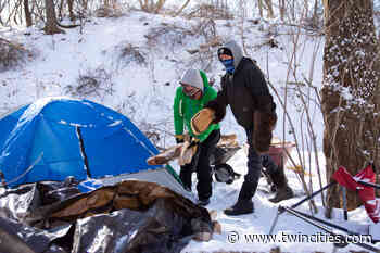 With business mostly grounded, Growler Magazine entrepreneur cuts firewood for homeless - TwinCities.com-Pioneer Press