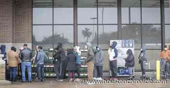 Houston sees long lines, limited supply of water and other essentials - Houston Chronicle