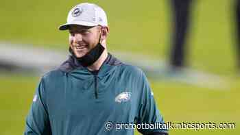 After weeks of speculation, Eagles reportedly trade Carson Wentz to Colts