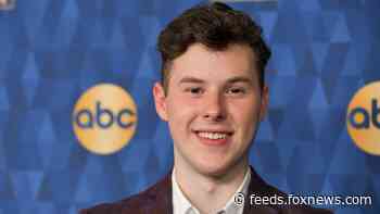 'Modern Family' star Nolan Gould reveals very muscular physique