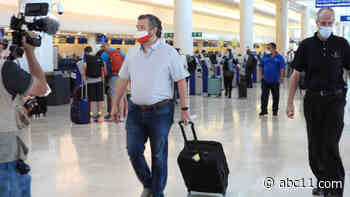 US Sen. Ted Cruz 'regrets' decision to take Mexico getaway with his family during crisis